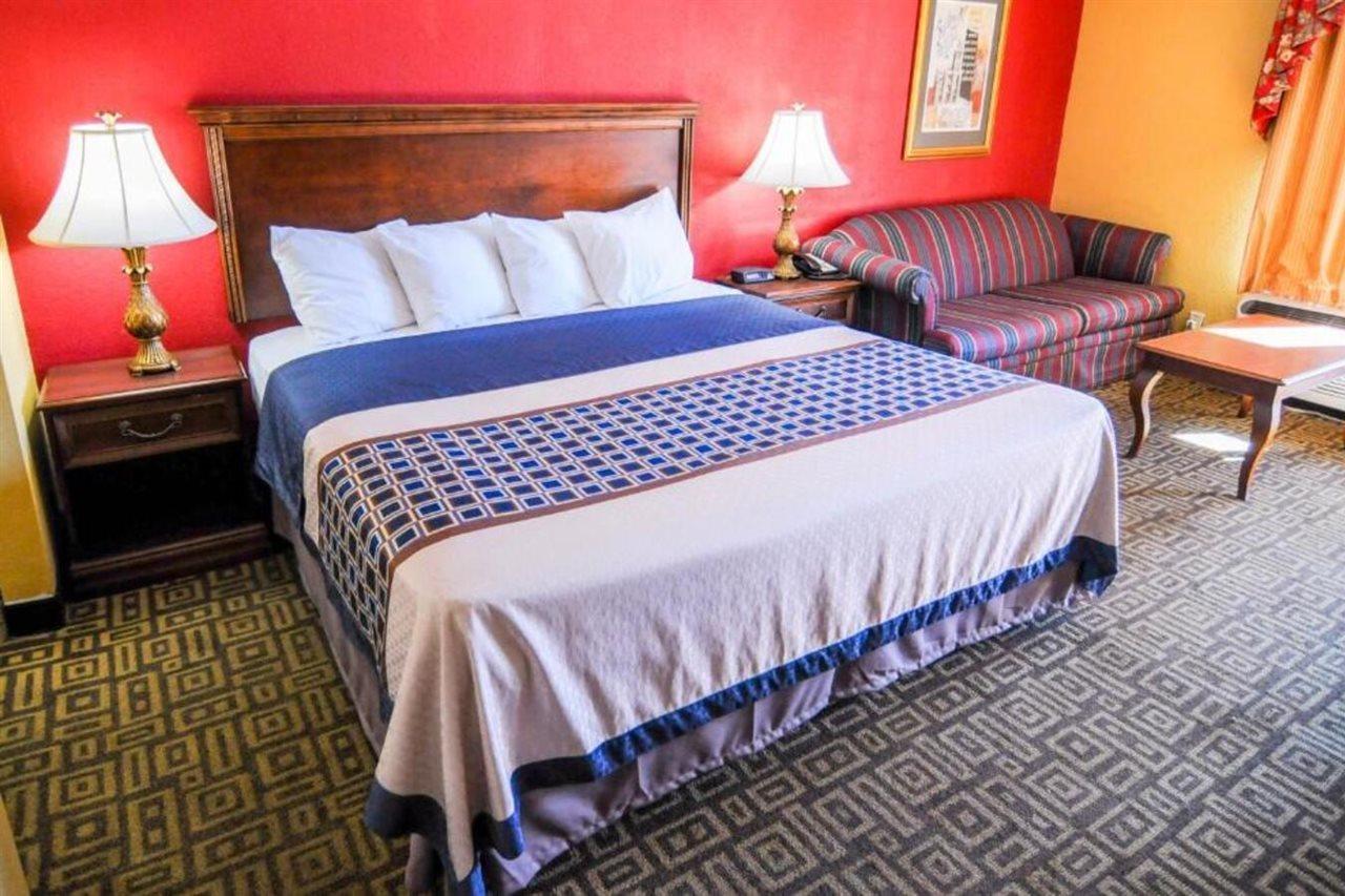 Heritage Inn Milledgeville Esterno foto