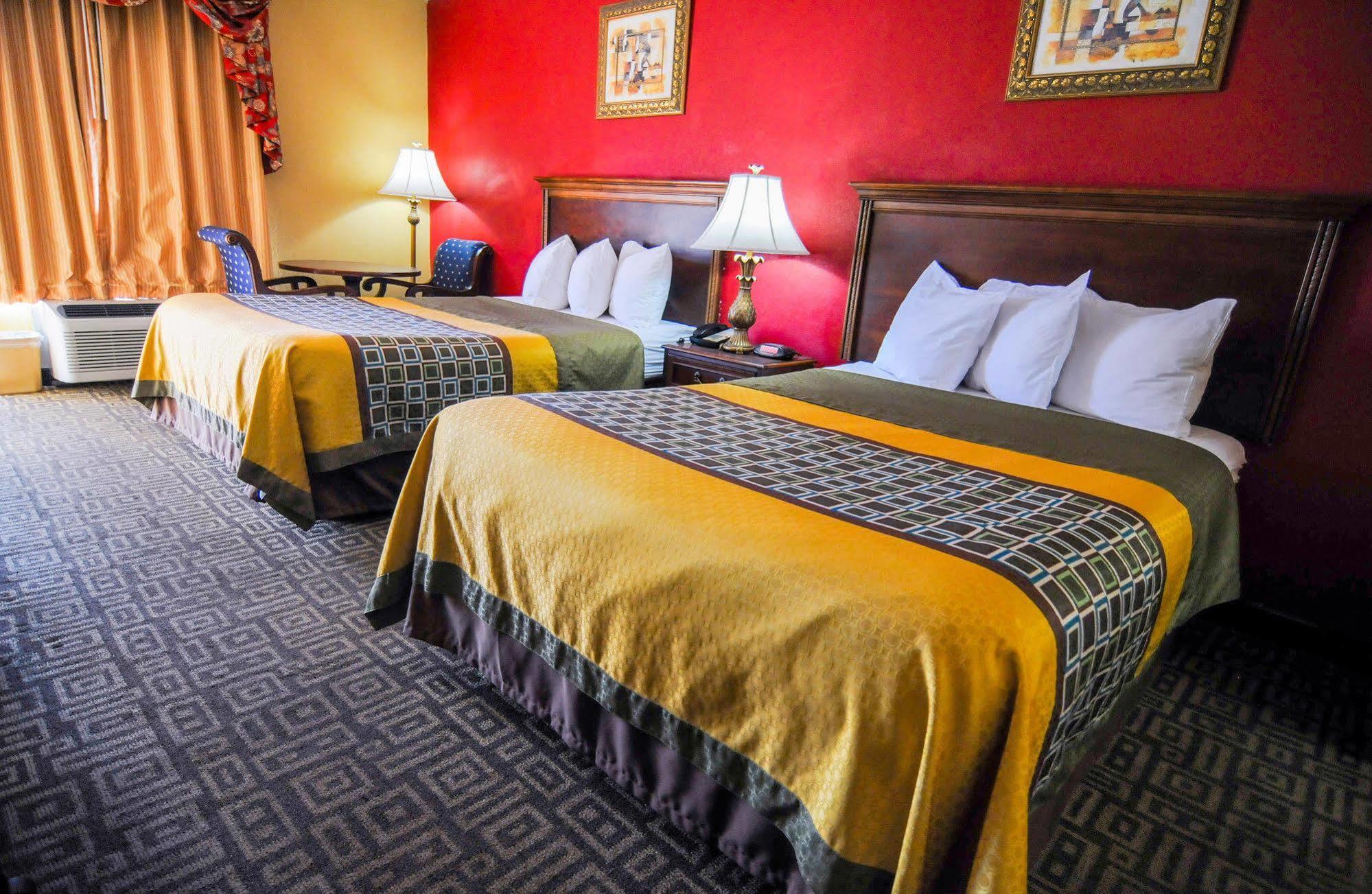 Heritage Inn Milledgeville Esterno foto